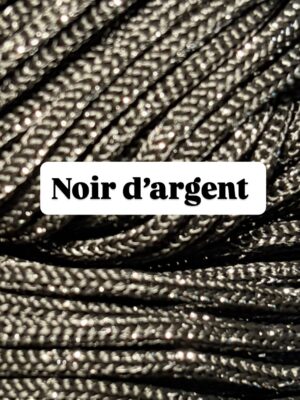 Noir d'argent